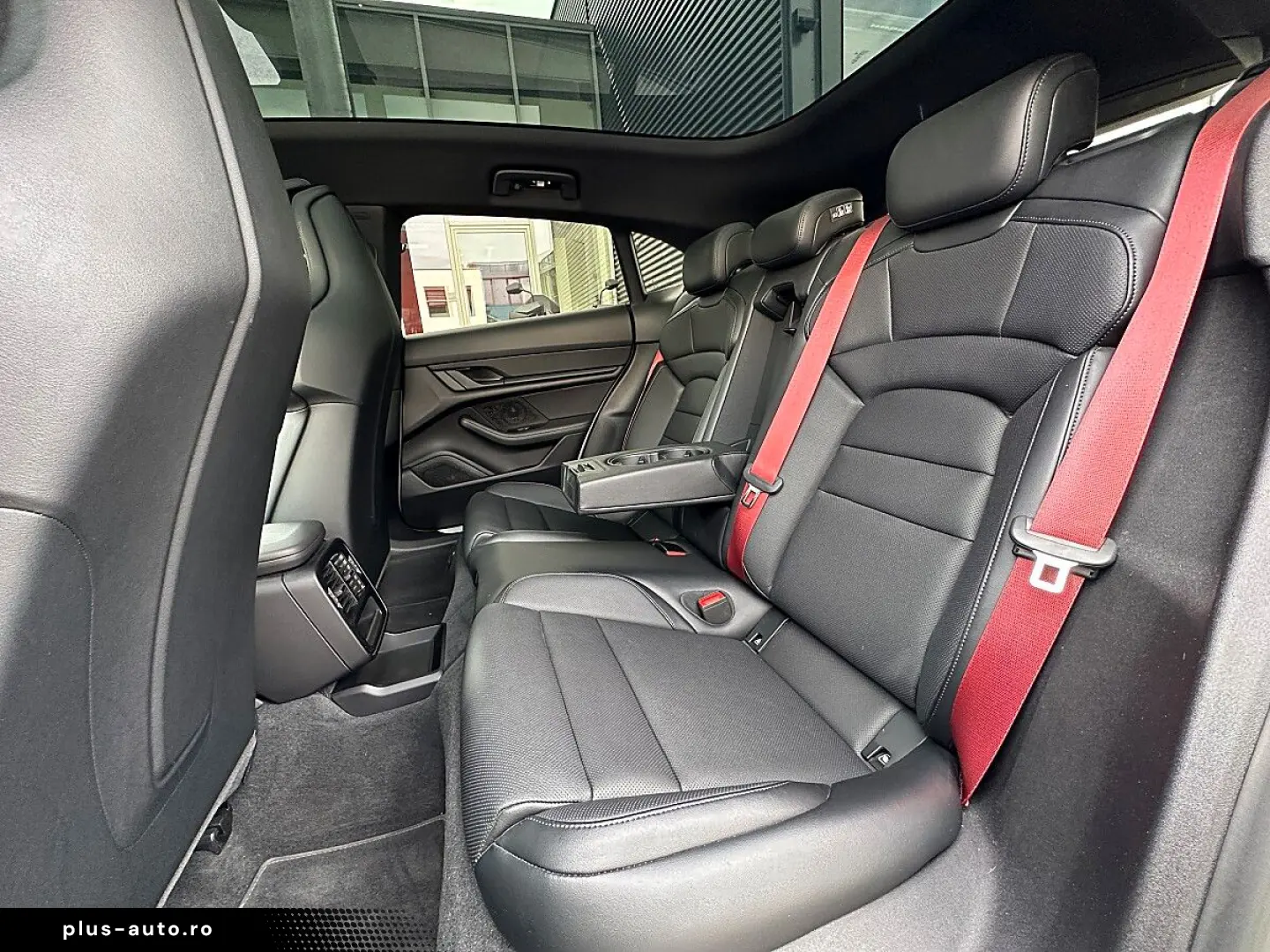 PORSCHE Taycan 4S Sport Turismo Aut. !!MEGA AUSSTATTU...