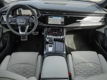 AUDI RS Q8 4.0 TFSI quattro Pano Virtuell LED