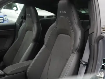 Porsche 992 Carrera 4 GTS LIFT 360 BOSE MATRIX