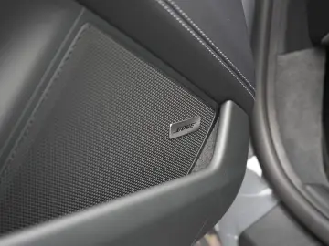 Porsche 992 Carrera 4 GTS LIFT 360 BOSE MATRIX
