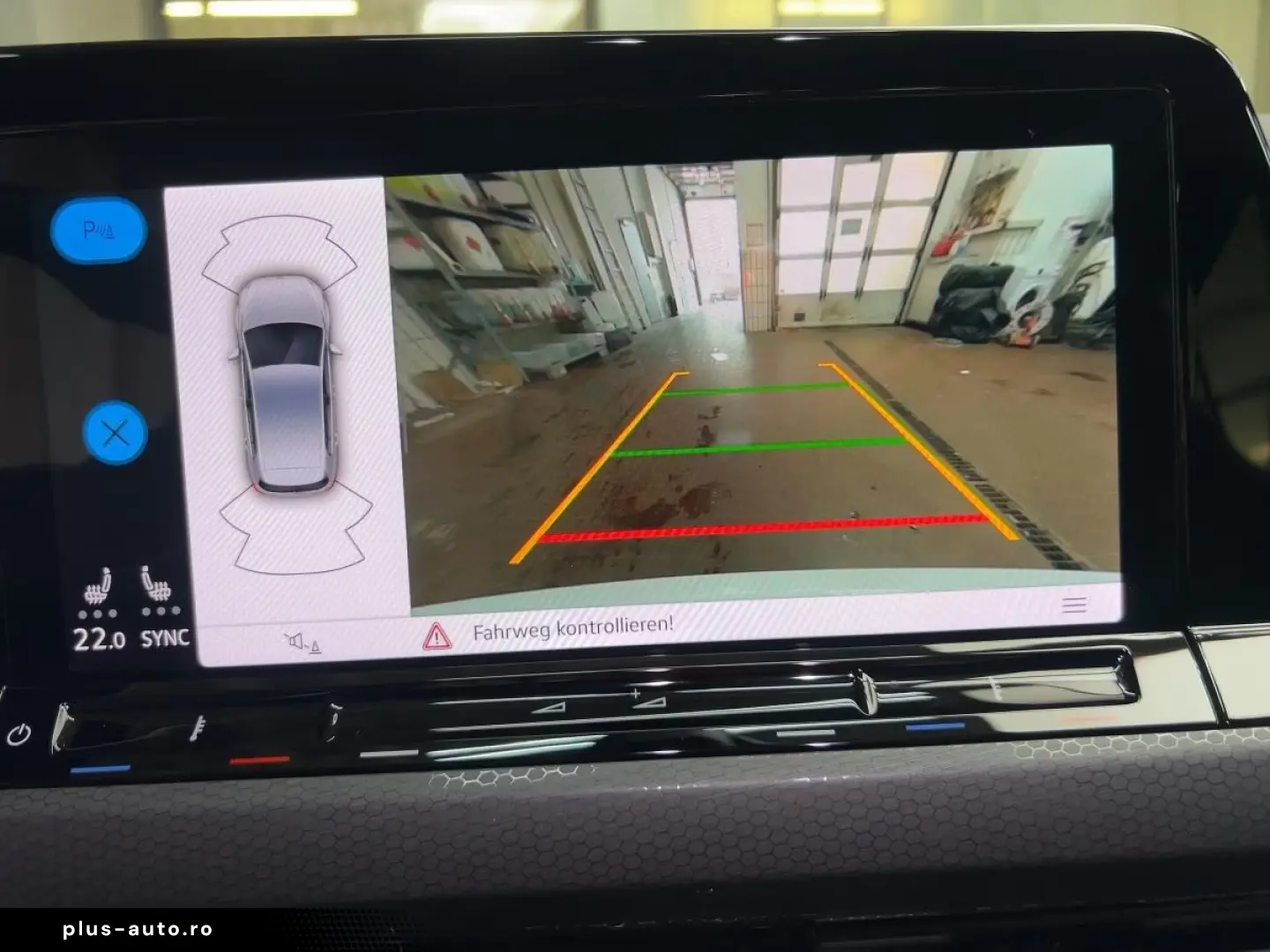 Volkswagen Golf VIII GTI 2.0 TSI DSG RearView
