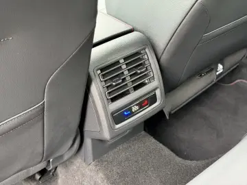 Volkswagen Golf GTI DSG LEATHER Matrix Navi Pano H&K