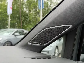 Volkswagen Golf GTI DSG LEATHER Matrix Navi Pano H&K