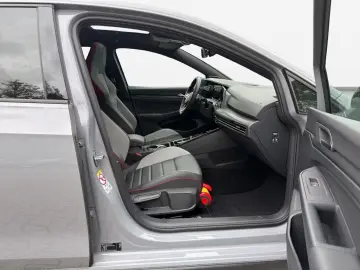 Volkswagen Golf GTI DSG LEATHER Matrix Navi Pano H&K