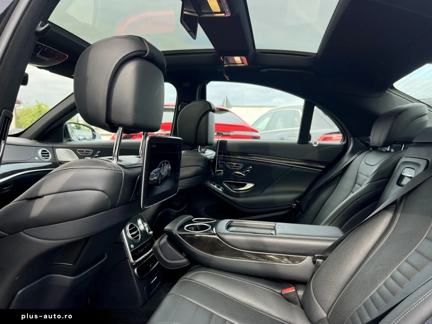 Mercedes-Benz S
