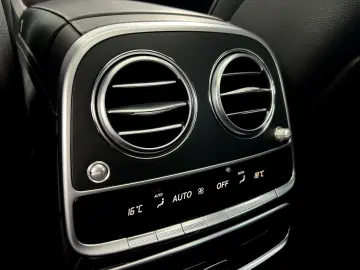 Mercedes-Benz S