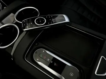 Mercedes-Benz S