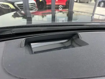 Mercedes-Benz S