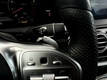 Mercedes-Benz S