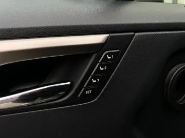 Lexus Seria-Rx