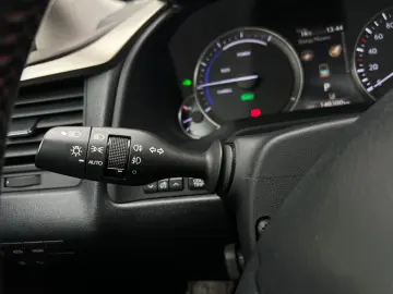Lexus Seria-Rx