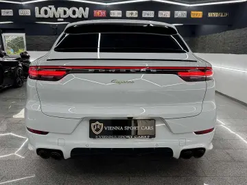 PORSCHE Cayenne Coupe E-Hybrid SPORT-DESIGN volan alcantara