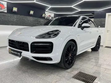 PORSCHE Cayenne Coupe E-Hybrid SPORT-DESIGN volan alcantara
