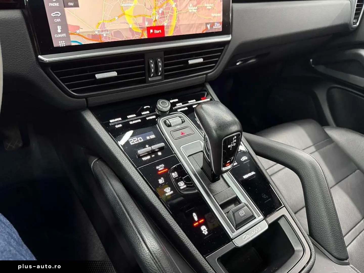 PORSCHE Cayenne Coupe E-Hybrid SPORT-DESIGN volan alcantara