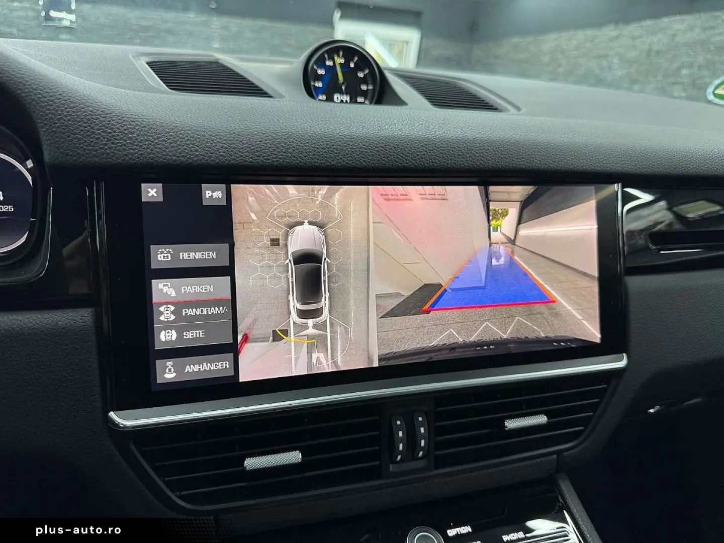 PORSCHE Cayenne Coupe E-Hybrid SPORT-DESIGN volan alcantara
