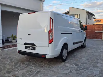 FORD CUSTOM VAN TREND L2H1 FWD