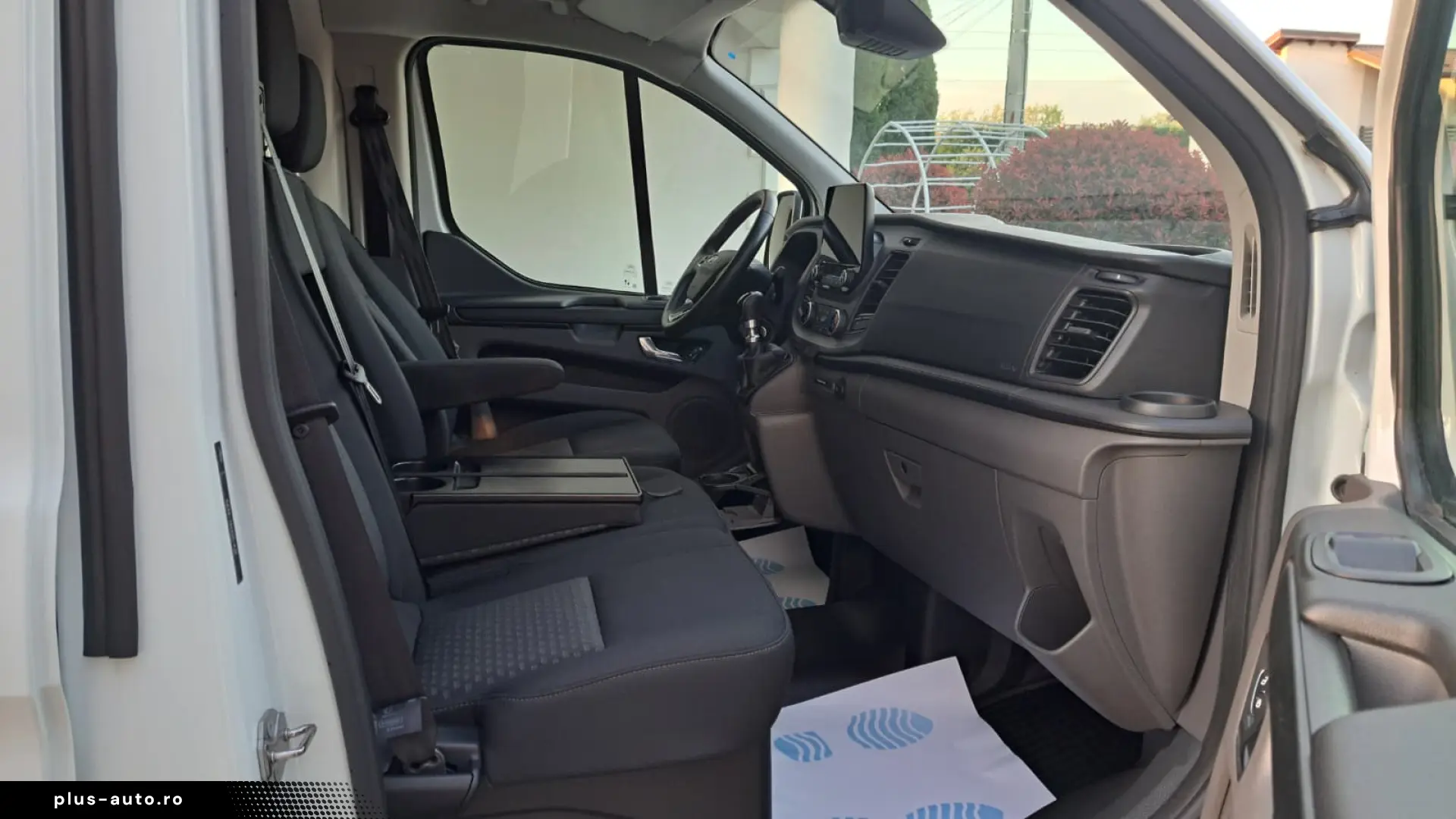 FORD CUSTOM VAN TREND L2H1 FWD