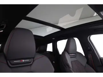 Audi SQ6 e-tron B&O HUD LED