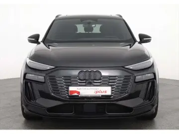 Audi SQ6 e-tron B&O HUD LED