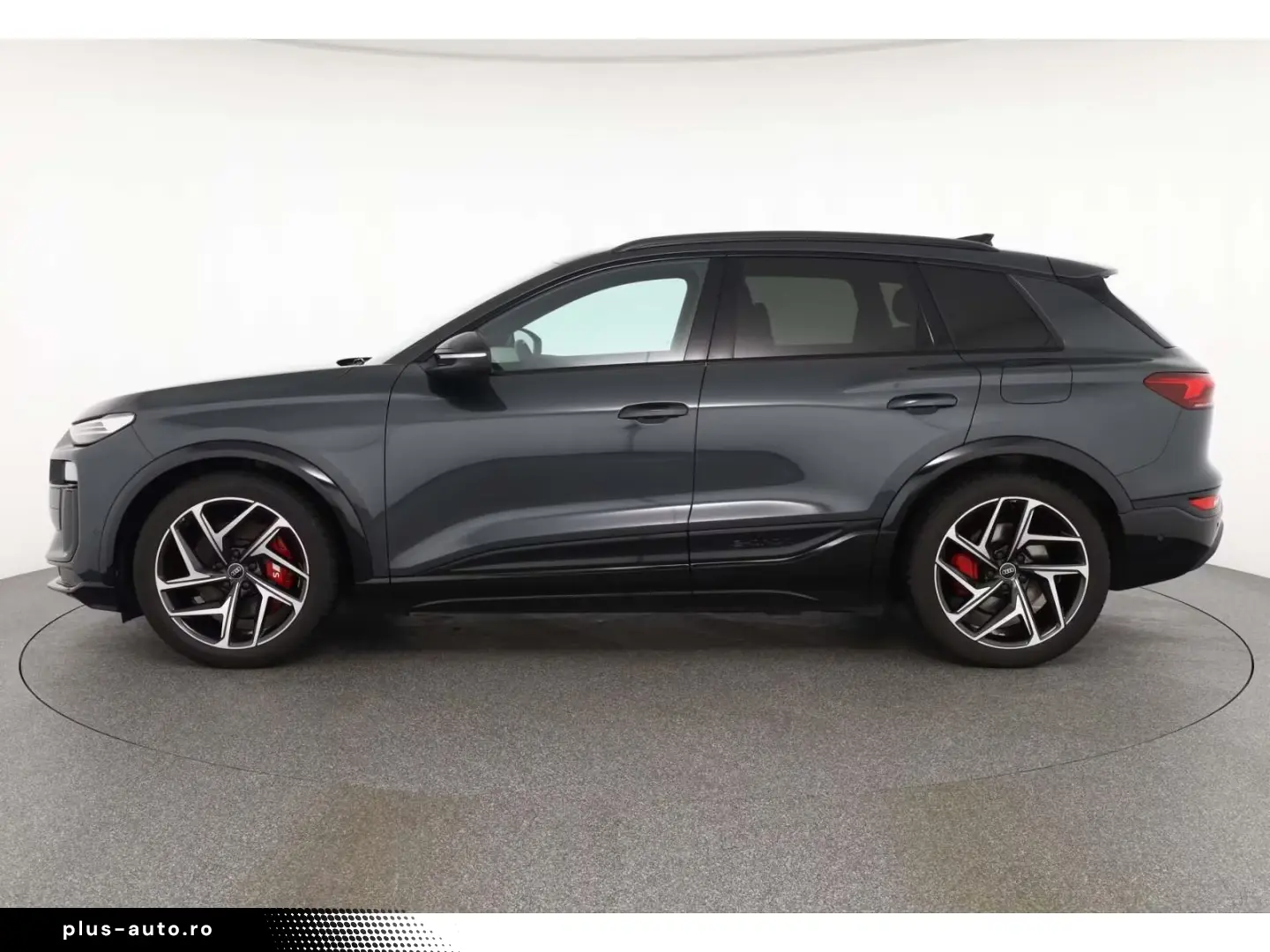 Audi SQ6 e-tron B&O HUD LED