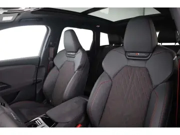 Audi SQ6 e-tron B&O HUD LED