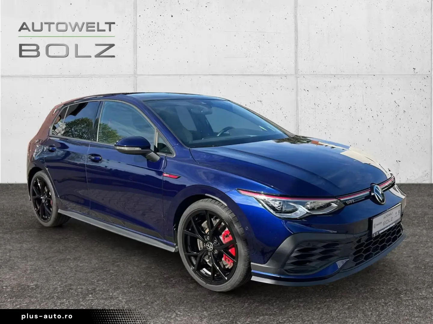 Volkswagen Golf VIII 2.0 TSI GTI Clubsport PANO Akrapovic
