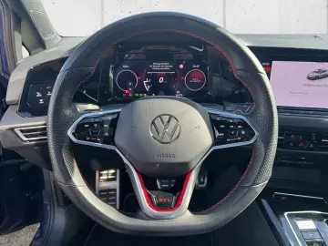 Volkswagen Golf VIII 2.0 TSI GTI Clubsport PANO Akrapovic