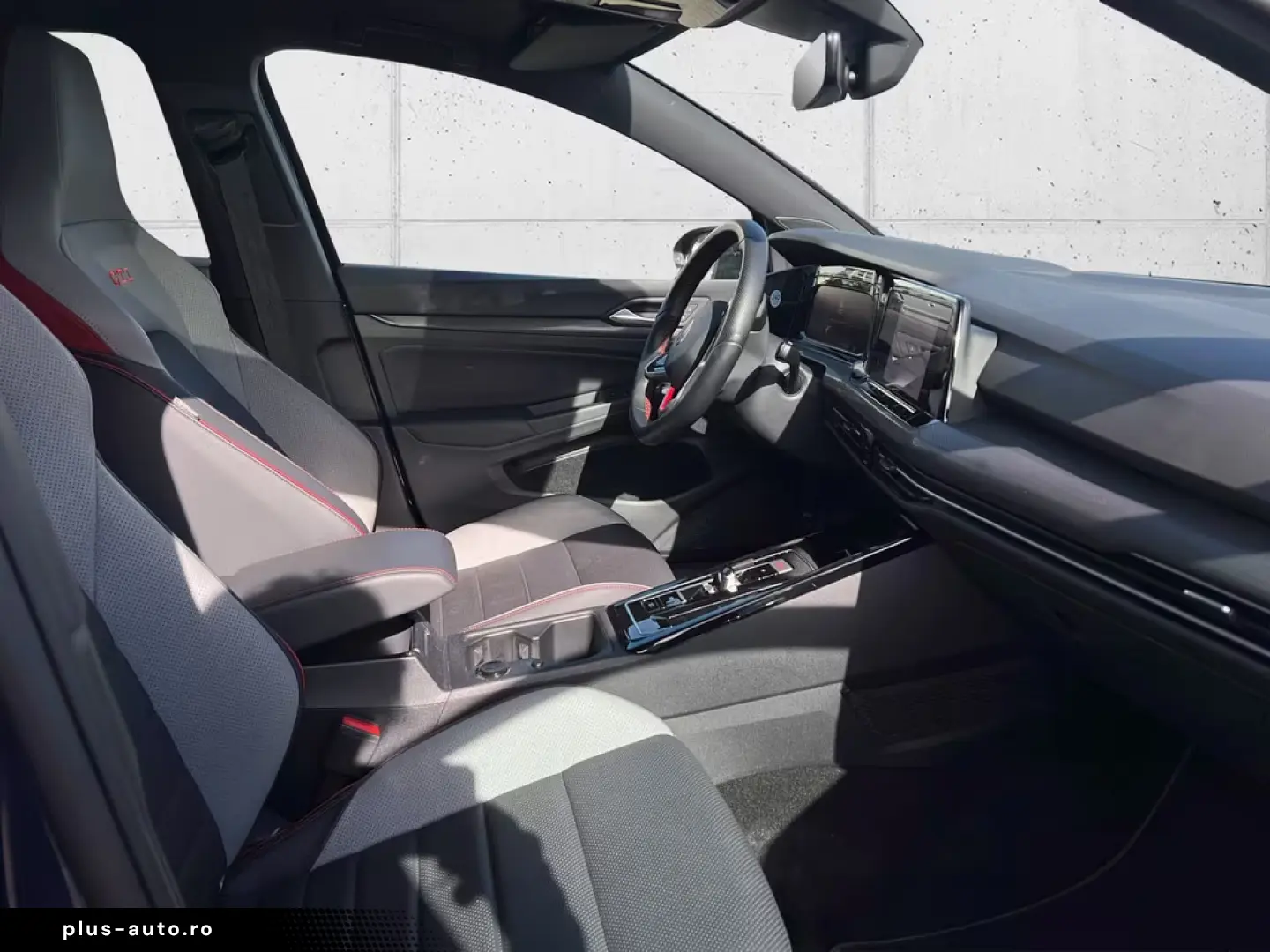 Volkswagen Golf VIII 2.0 TSI GTI Clubsport PANO Akrapovic
