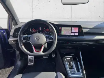 Volkswagen Golf VIII 2.0 TSI GTI Clubsport PANO Akrapovic