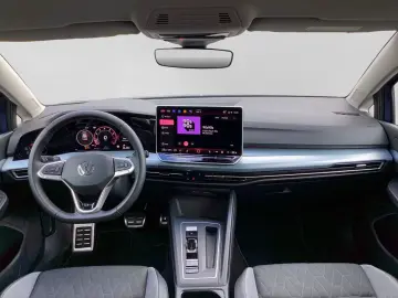 Volkswagen Golf 1.5 eTSI DSG GOAL KAMERA