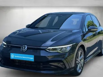 Volkswagen Golf VIII Lim. 1.5 eTSI DSG R-Line