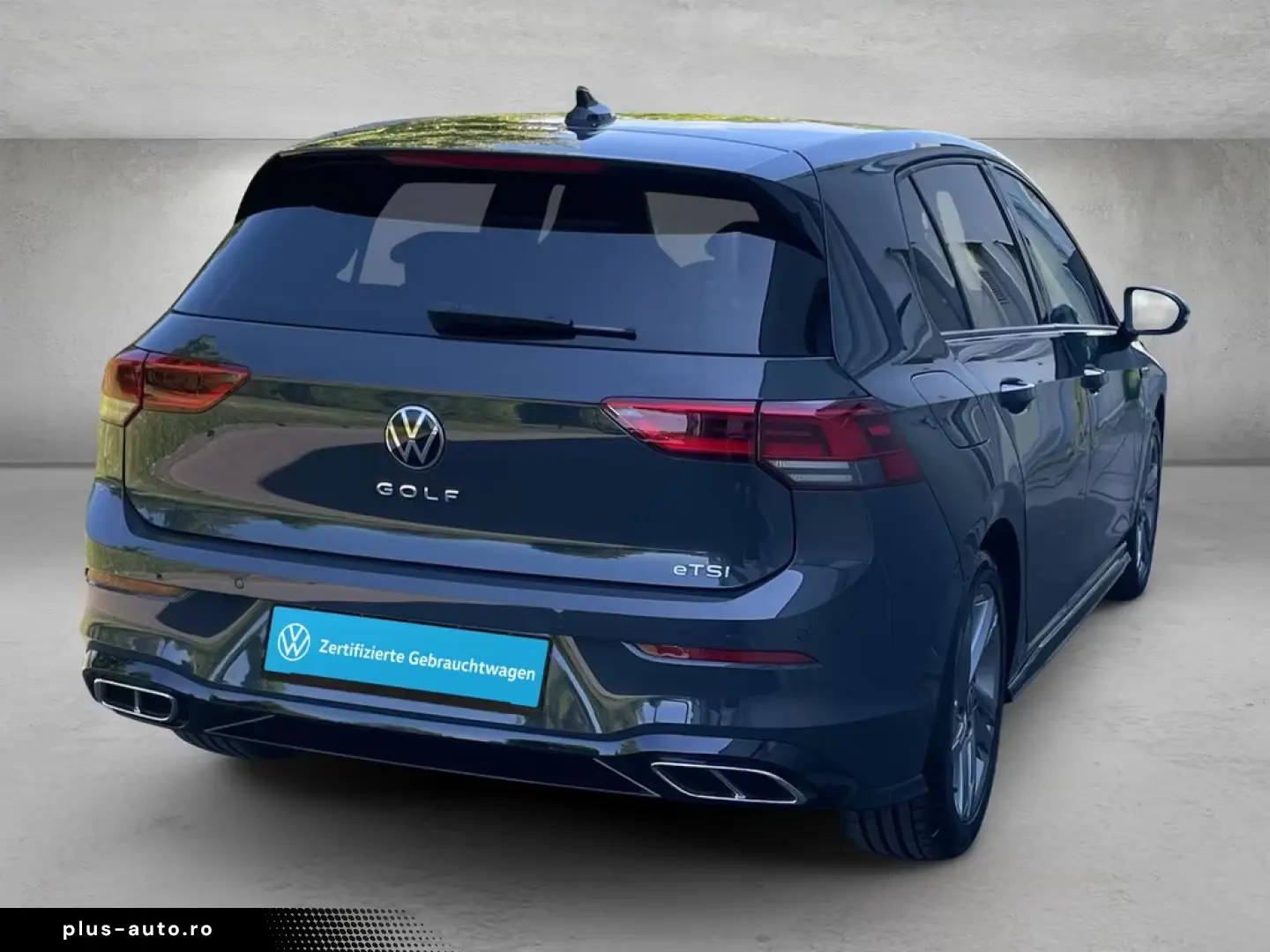 Volkswagen Golf VIII Lim. 1.5 eTSI DSG R-Line