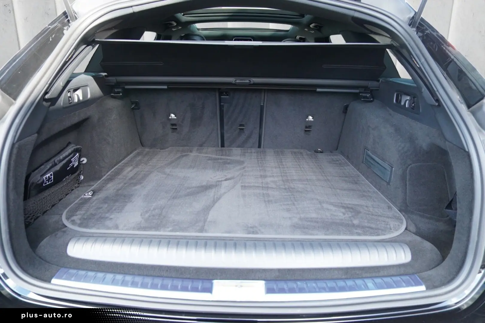 MERCEDES-BENZ E53 AMG Hybrid 4MATIC  T-Modell Premium Distro
