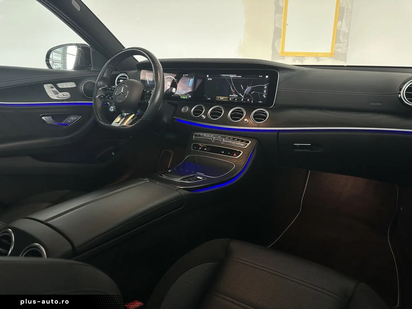 MERCEDES-BENZ E 53 AMG 4Matic   PANO  MEM  LED  360  PERFORM