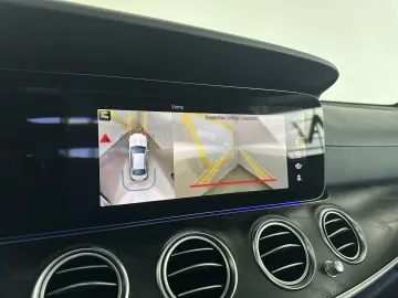 MERCEDES-BENZ E 53 AMG 4Matic   PANO  MEM  LED  360  PERFORM
