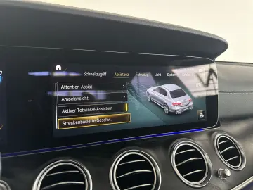 MERCEDES-BENZ E 53 AMG 4Matic   PANO  MEM  LED  360  PERFORM