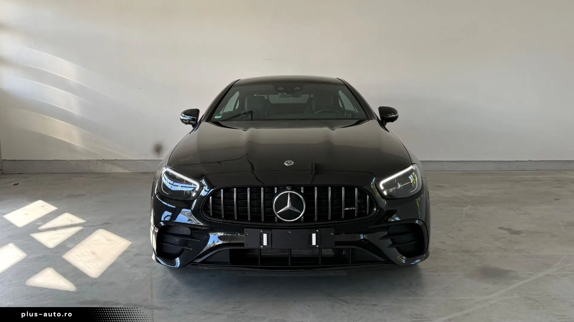 MERCEDES-BENZ E 53 AMG Coupe 4M PANO  360
