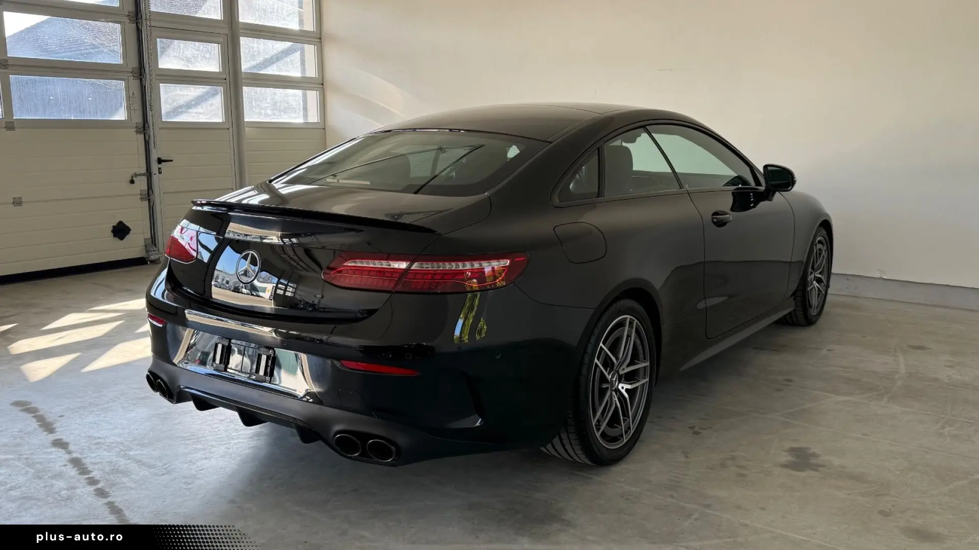 MERCEDES-BENZ E 53 AMG Coupe 4M PANO  360
