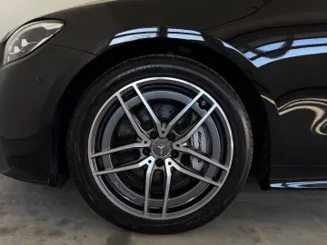 MERCEDES-BENZ E 53 AMG Coupe 4M PANO  360