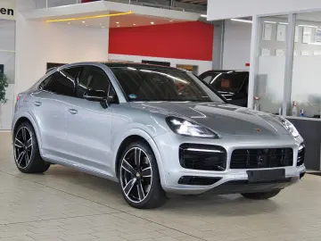 PORSCHE CAYENNE GTS COUPE MAX.VOLL  CARBON NiGHT PANO 22