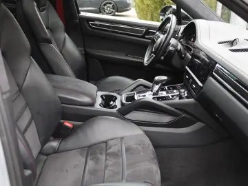 PORSCHE CAYENNE GTS COUPE MAX.VOLL  CARBON NiGHT PANO 22