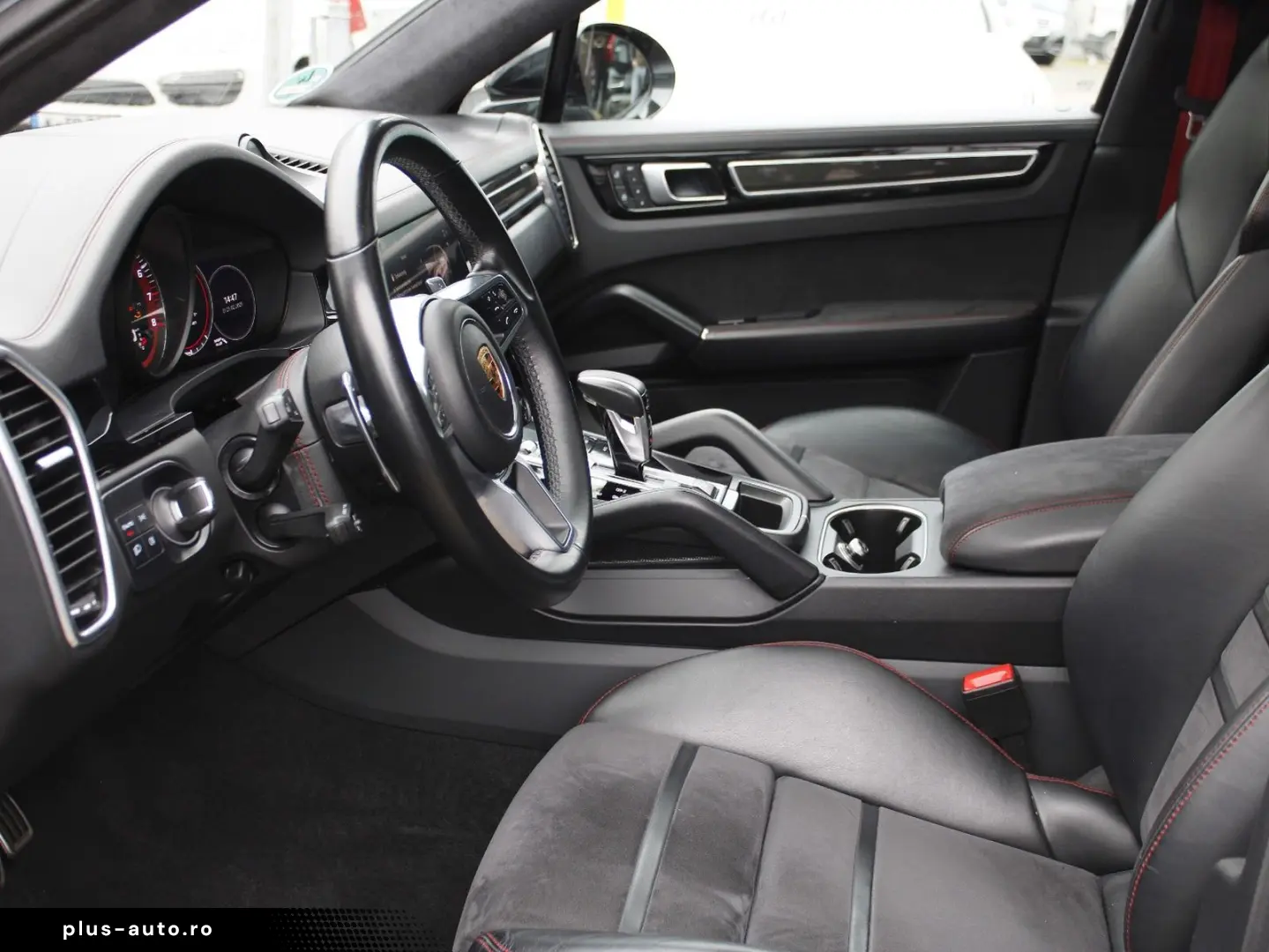 PORSCHE CAYENNE GTS COUPE MAX.VOLL  CARBON NiGHT PANO 22