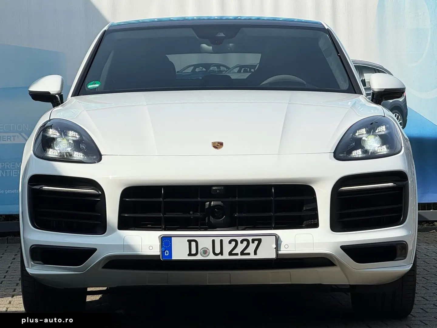PORSCHE Cayenne Coupé GTS Burm3D 18Wege HA Chrono Approv