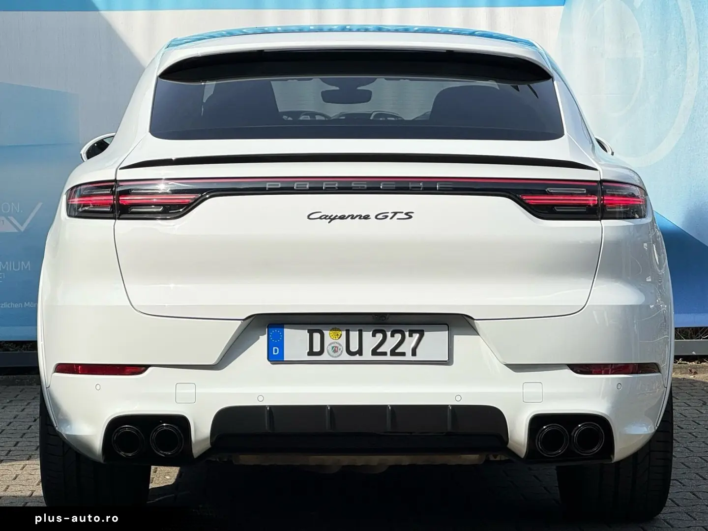 PORSCHE Cayenne Coupé GTS Burm3D 18Wege HA Chrono Approv