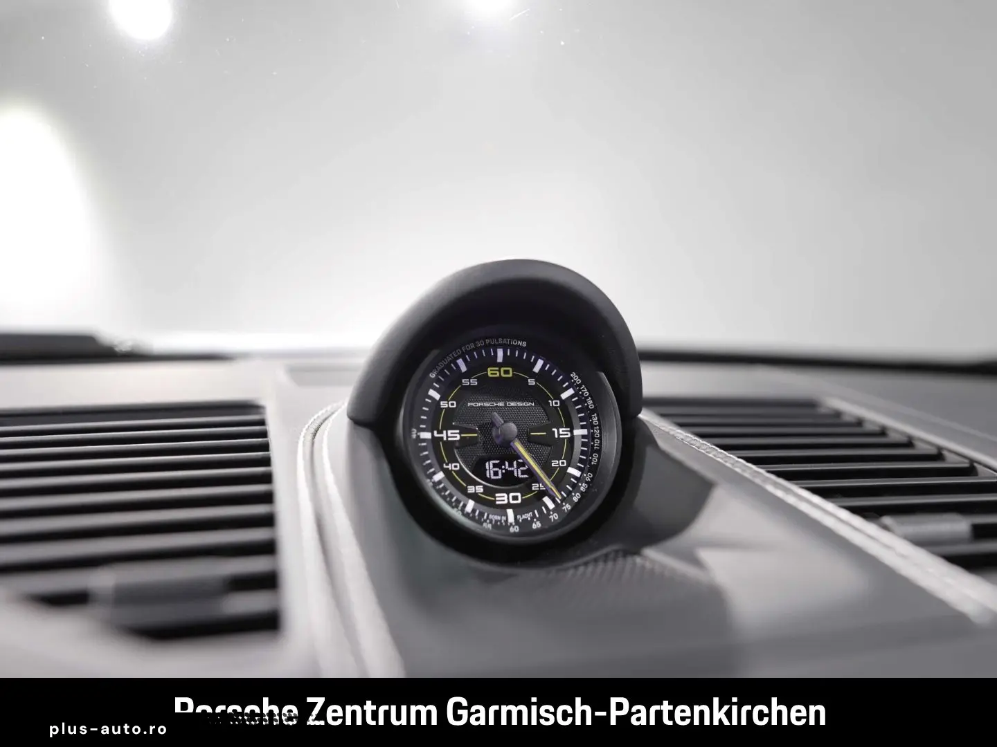 PORSCHE 992 911 GT3 mit Touring-Paket Folierung XPEL Bos