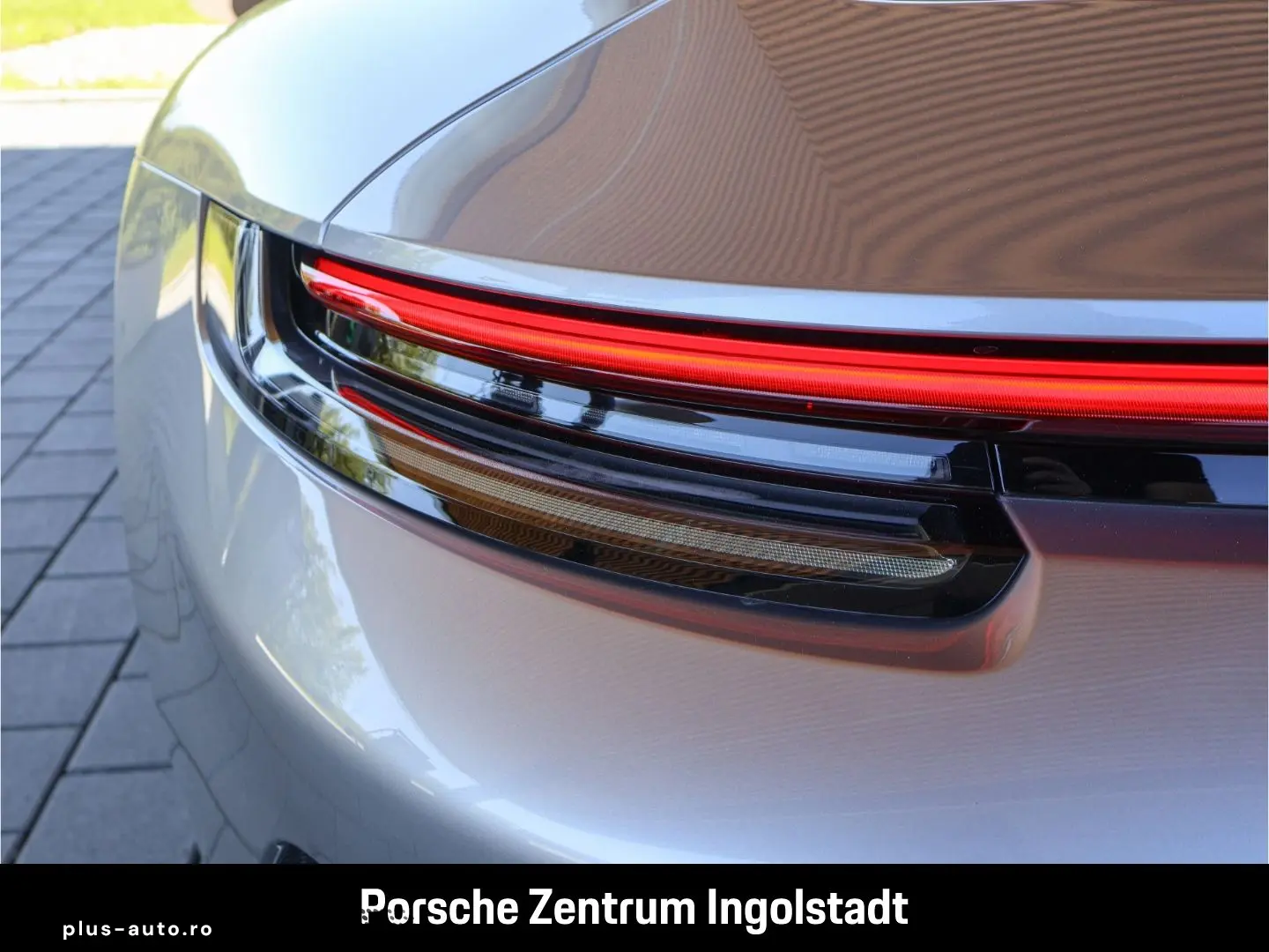 PORSCHE 992 (911) GT3 mit Touring-Paket Liftsystem  Chro