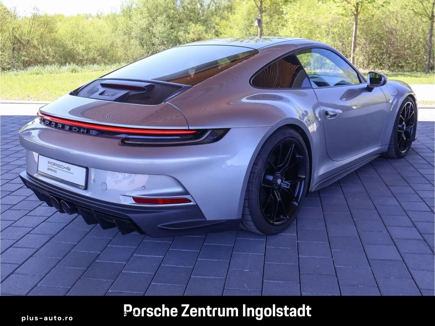 PORSCHE 992 (911) GT3 mit Touring-Paket Liftsystem  Chro