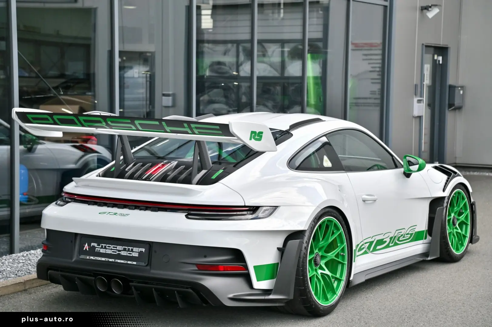 PORSCHE 911 992 GT3 RS Clubsport  Lift  JP Performance