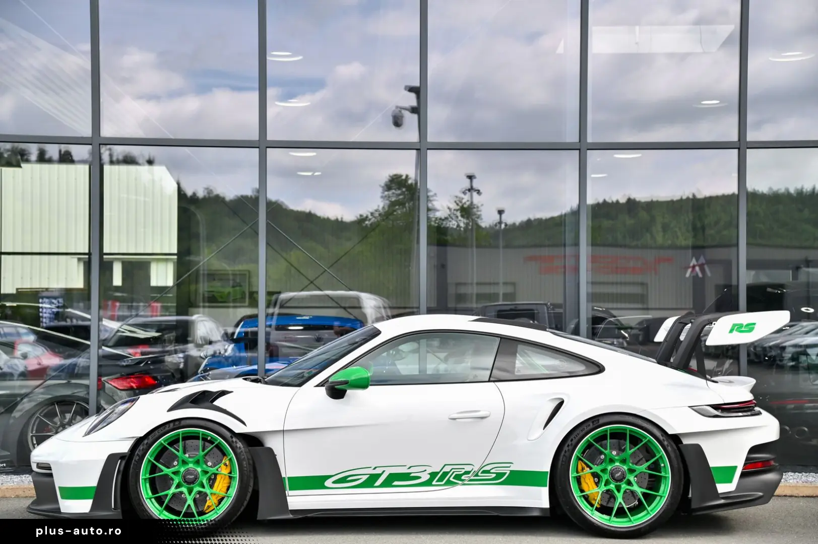 PORSCHE 911 992 GT3 RS Clubsport  Lift  JP Performance