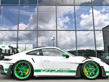 PORSCHE 911 992 GT3 RS Clubsport  Lift  JP Performance